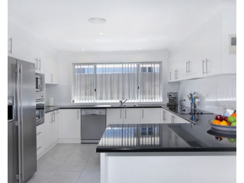 22 Albion Close, Armidale NSW 2350