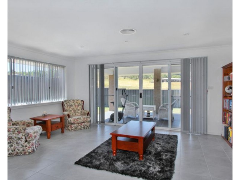 22 Albion Close, Armidale NSW 2350