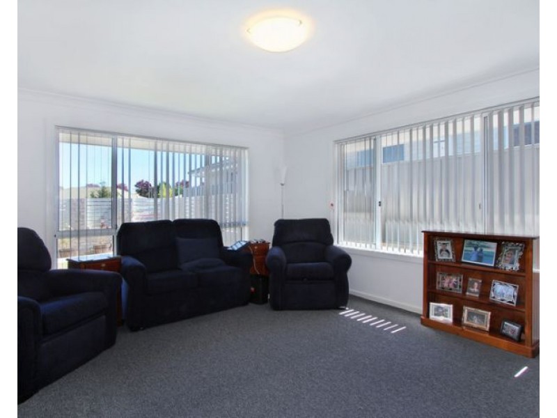 22 Albion Close, Armidale NSW 2350