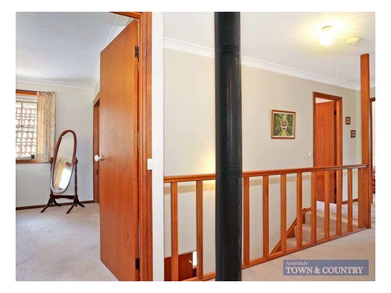 14 Bishop Crescent, Armidale NSW 2350