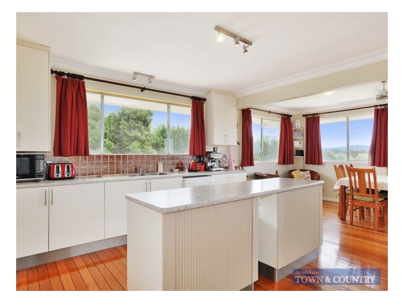 174 Old Inverell Road, Armidale NSW 2350