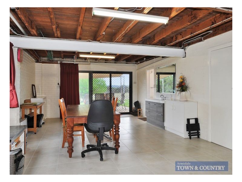 174 Old Inverell Road, Armidale NSW 2350