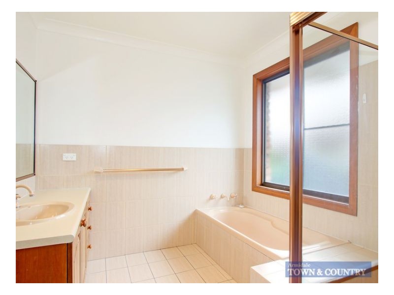 5 Forster Avenue, Armidale NSW 2350
