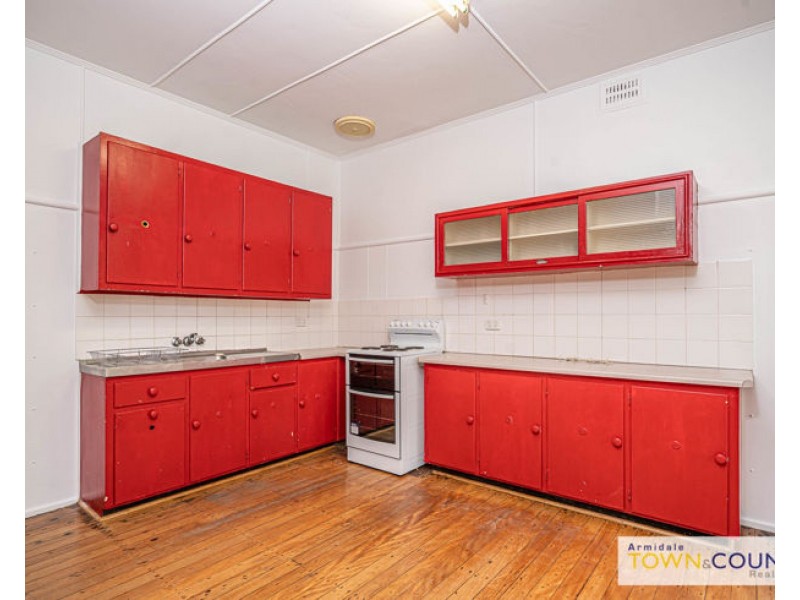 94 Newton Street, Armidale NSW 2350