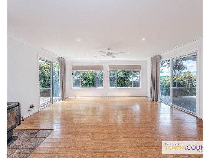 101 Taylor Street, Armidale NSW 2350