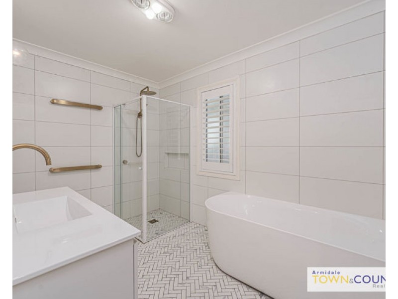 101 Taylor Street, Armidale NSW 2350