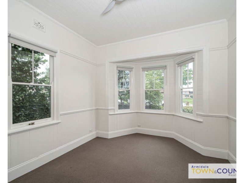 101 Taylor Street, Armidale NSW 2350