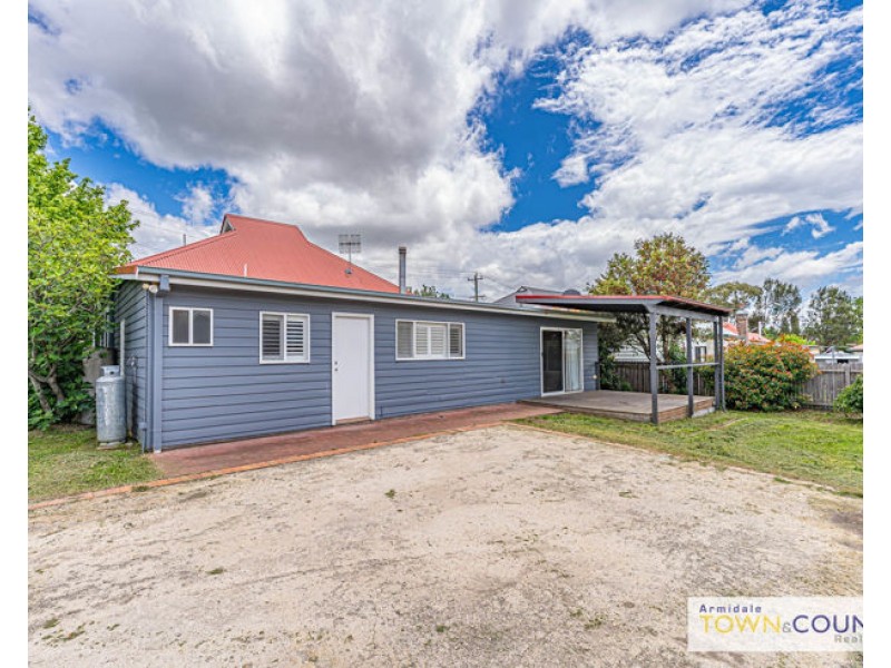 101 Taylor Street, Armidale NSW 2350