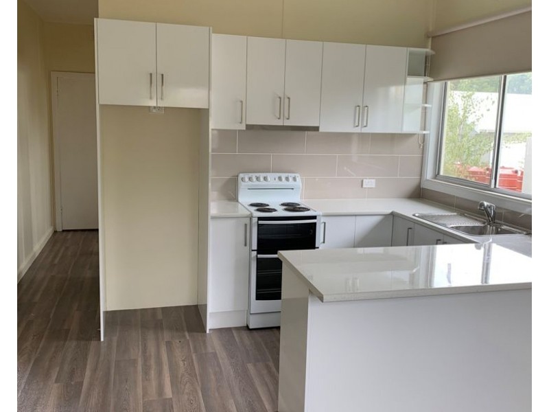 2/171 Barney Street, Armidale NSW 2350