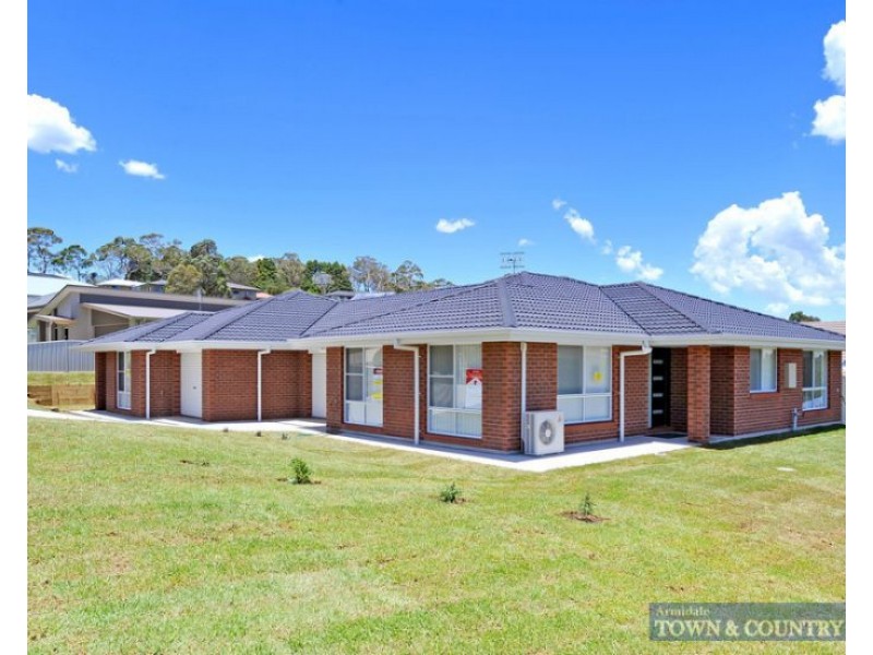 13 Golden Grove, Armidale NSW 2350