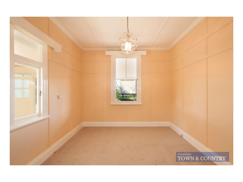 189 Faulkner Street, Armidale NSW 2350