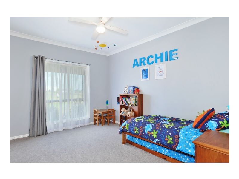 63 Macleay Way, Armidale NSW 2350
