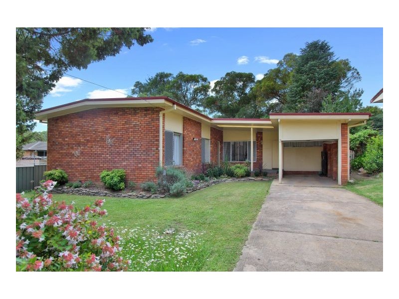 3 Roslyn Avenue, Armidale NSW 2350