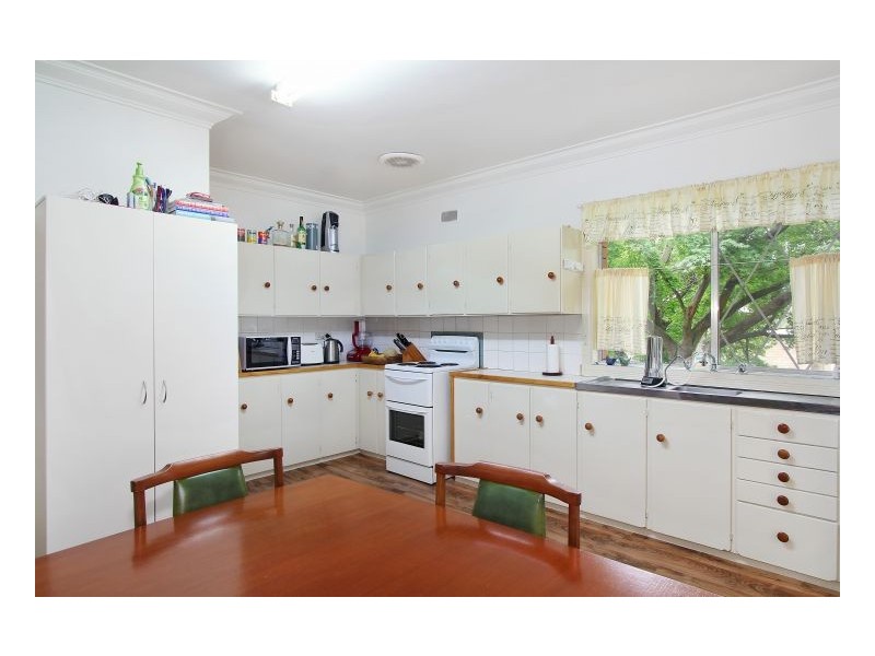 3 Roslyn Avenue, Armidale NSW 2350