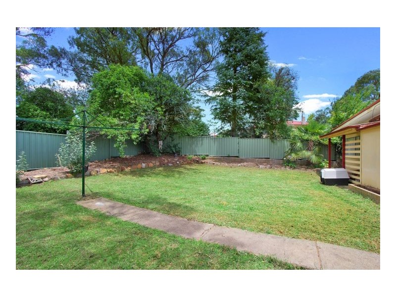 3 Roslyn Avenue, Armidale NSW 2350