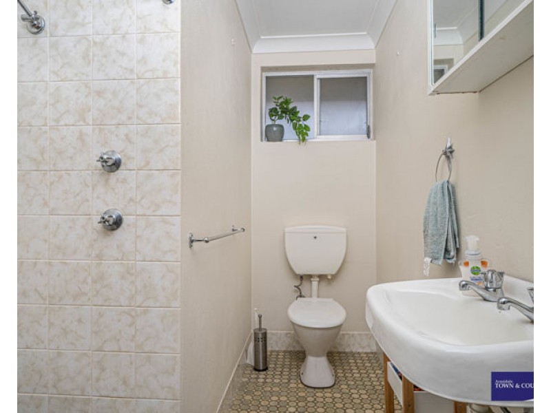 2/1 Kathleen Crescent, Armidale NSW 2350