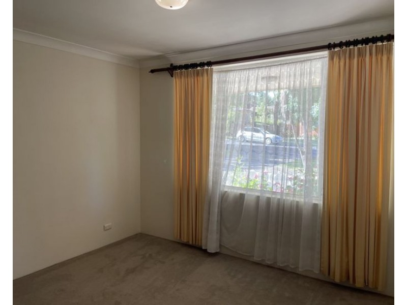 2/1 Kathleen Crescent, Armidale NSW 2350