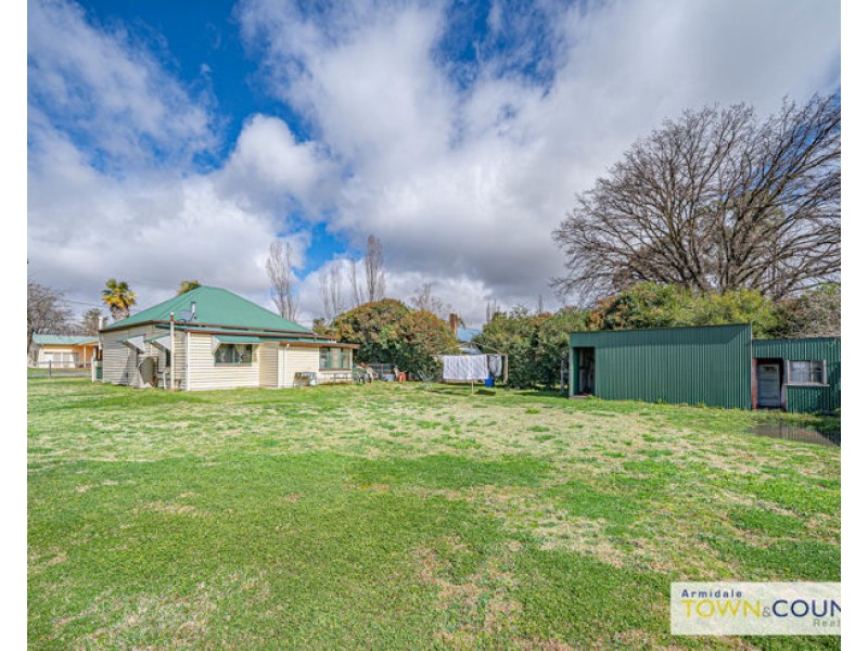 75 Mossman street, Armidale NSW 2350