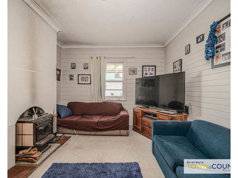 75 Mossman street, Armidale NSW 2350