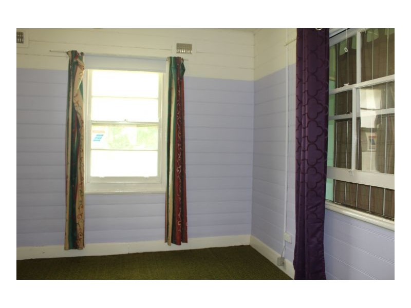 284 Rusden Street, Armidale NSW 2350