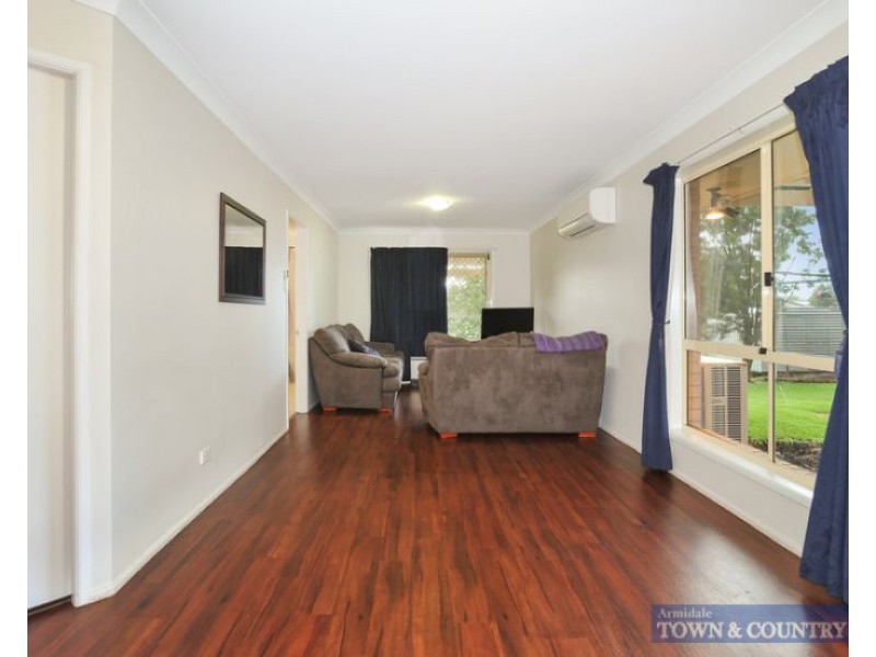 27 Eleanor Close, Armidale NSW 2350
