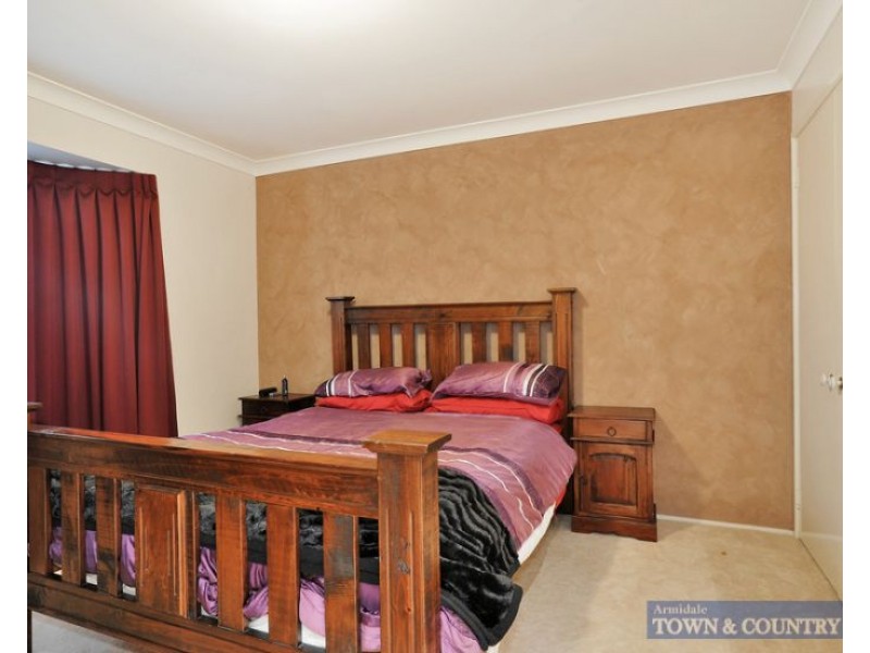 27 Eleanor Close, Armidale NSW 2350