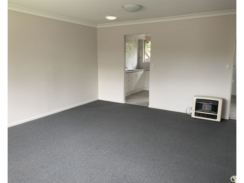 3/10 Dawson Avenue, Armidale NSW 2350