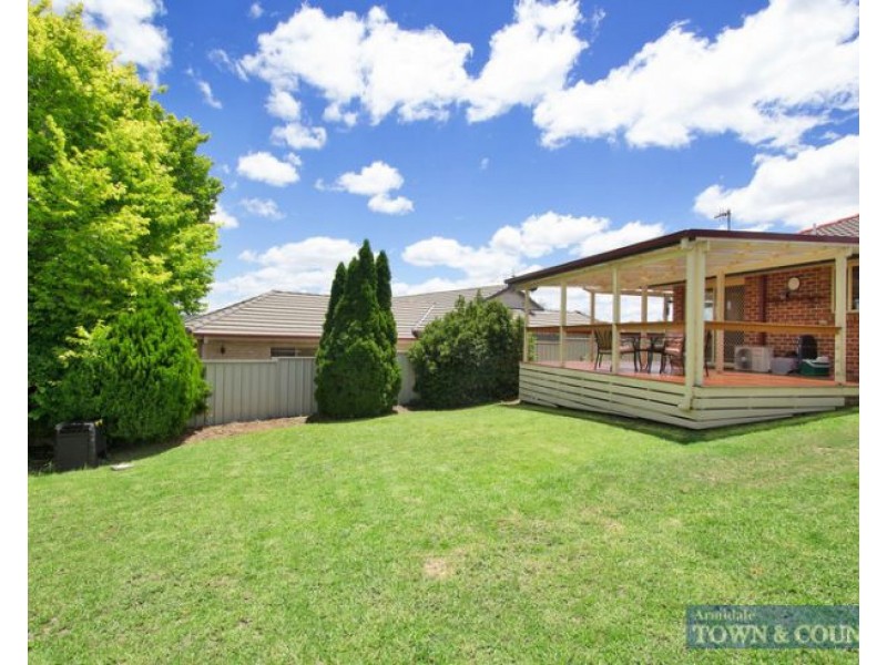 15 Williams Place, Armidale NSW 2350