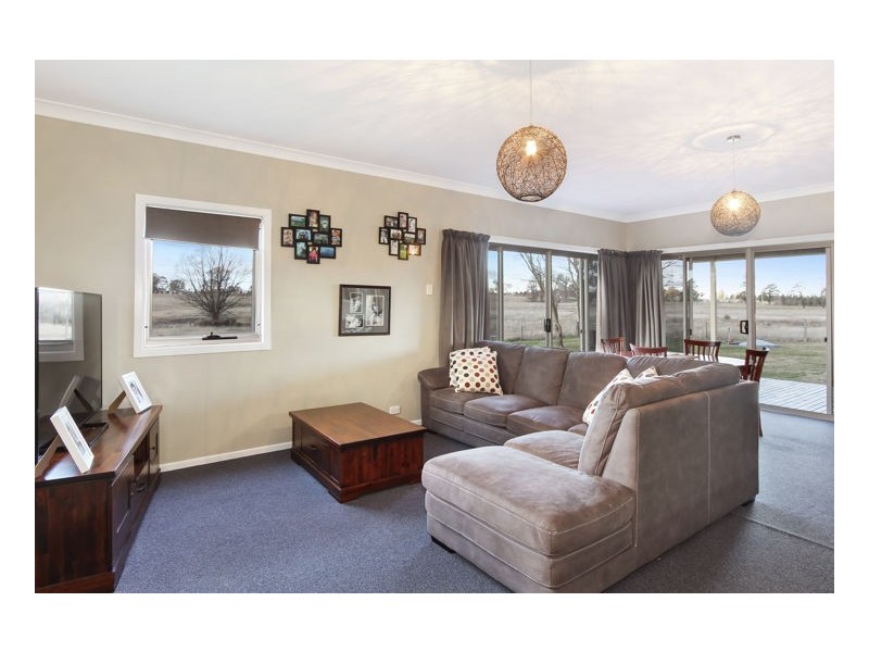 854 Boorolong Road, Armidale NSW 2350