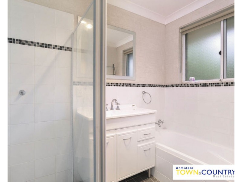 1/7 Power Place, Armidale NSW 2350
