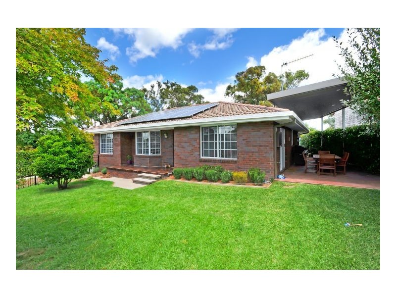 12A Merinda Place, Armidale NSW 2350