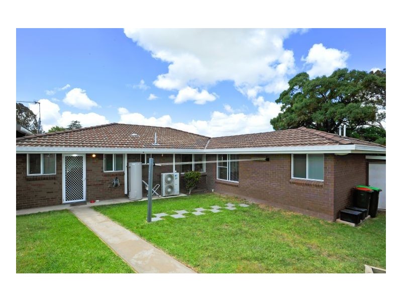12A Merinda Place, Armidale NSW 2350