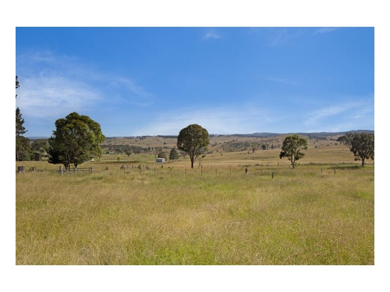 1220 Castledoyle Road, Armidale NSW 2350