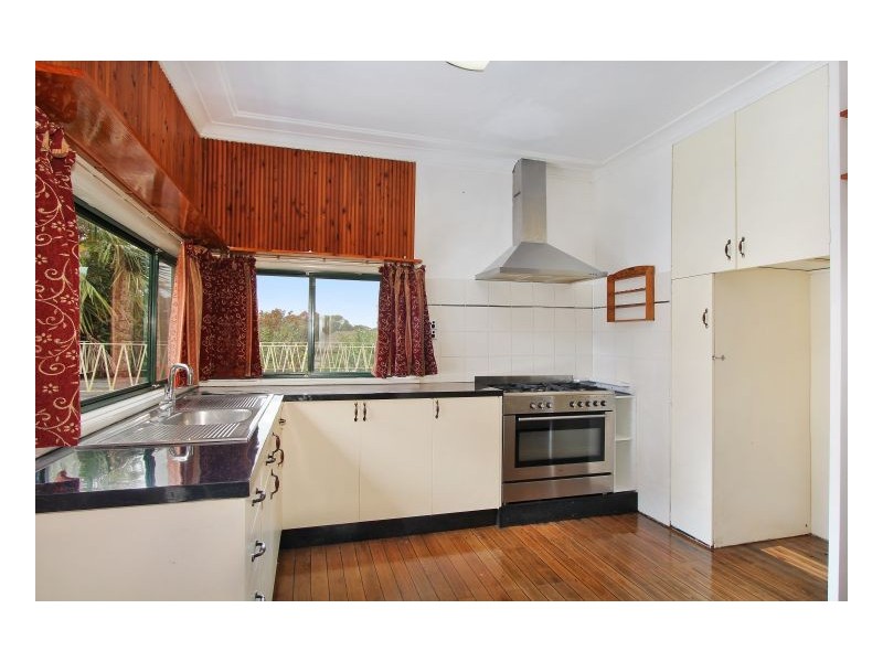 12 Merinda Place, Armidale NSW 2350