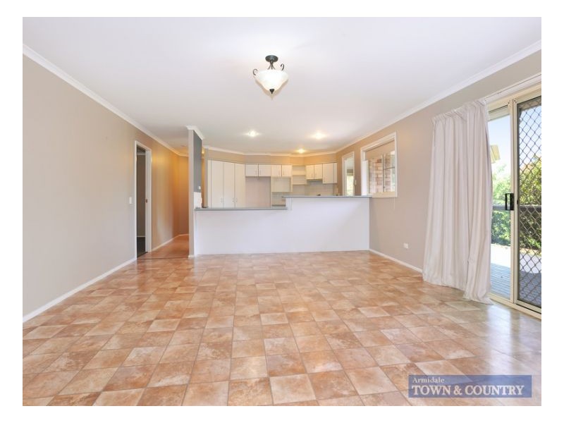 1a Belinda Place, Armidale NSW 2350