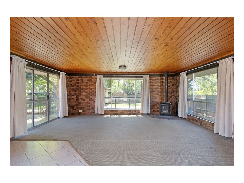 3 Kuranda Avenue, Armidale NSW 2350