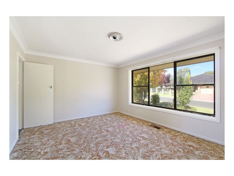 3 Kuranda Avenue, Armidale NSW 2350