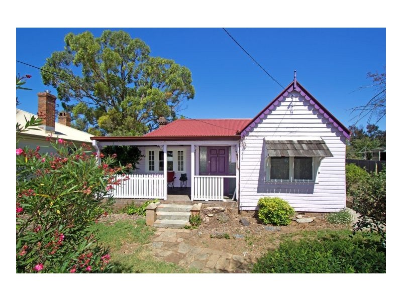 50 Mann Street, Armidale NSW 2350