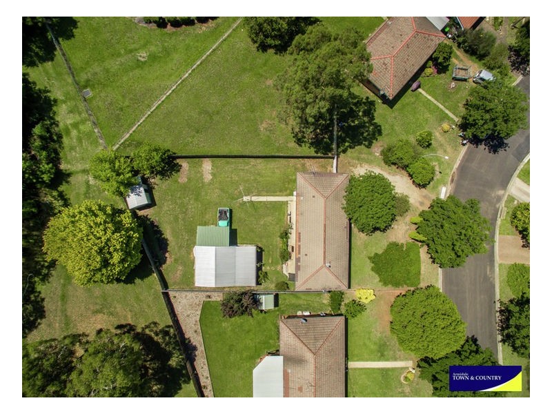 14 Kathleen Crescent, Armidale NSW 2350