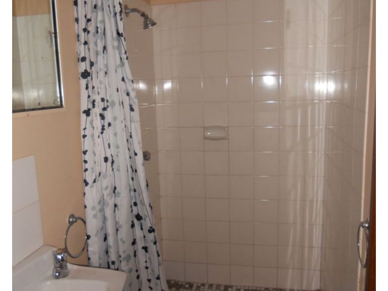 3/3 Bellevue Road, Armidale NSW 2350