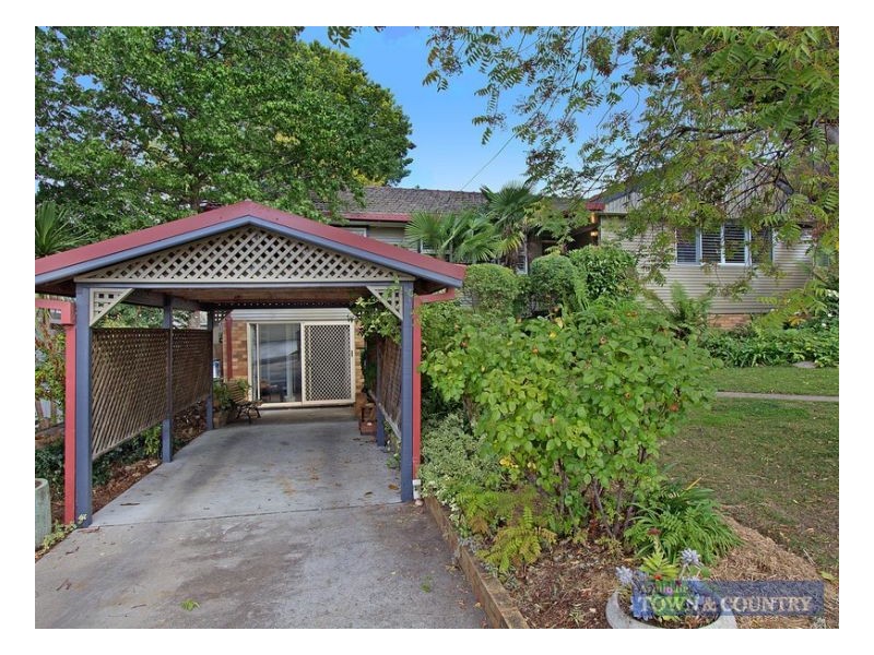 6 Mayfield Avenue, Armidale NSW 2350