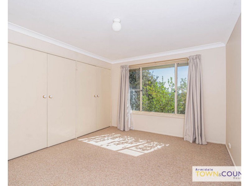 3 Nathaniel Pidgeon Drive, Armidale NSW 2350