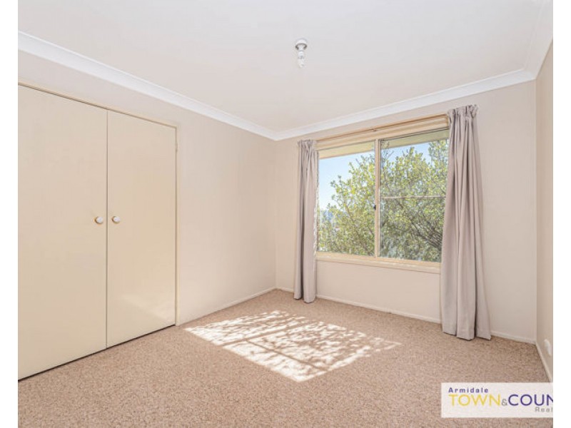 3 Nathaniel Pidgeon Drive, Armidale NSW 2350