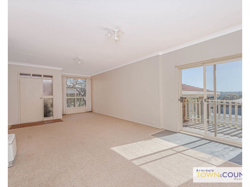 3 Nathaniel Pidgeon Drive, Armidale NSW 2350