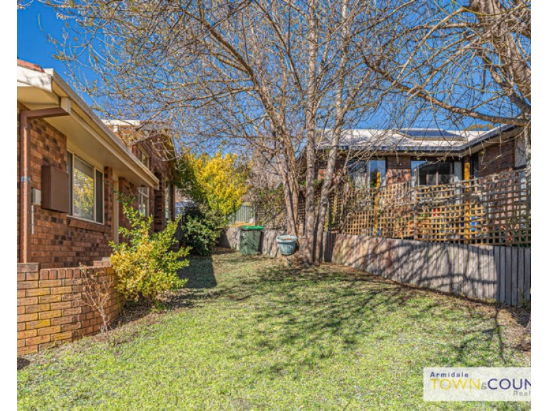 3 Nathaniel Pidgeon Drive, Armidale NSW 2350