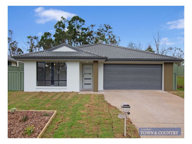 35 Dale Crescent, Armidale NSW 2350