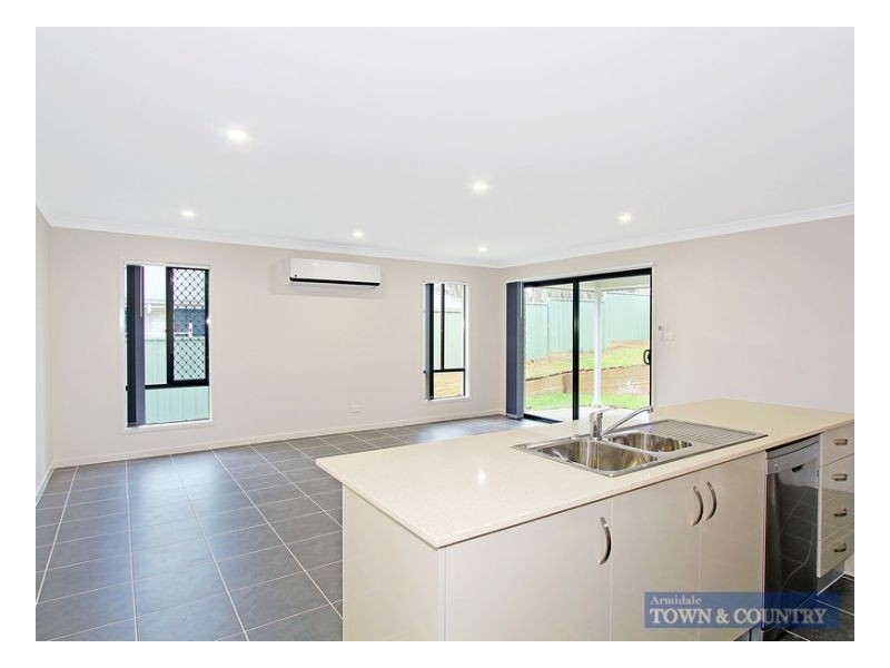 35 Dale Crescent, Armidale NSW 2350