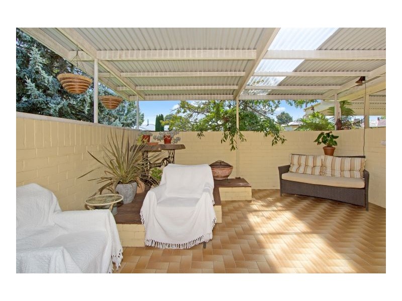 8 Lackey Street, Guyra NSW 2365