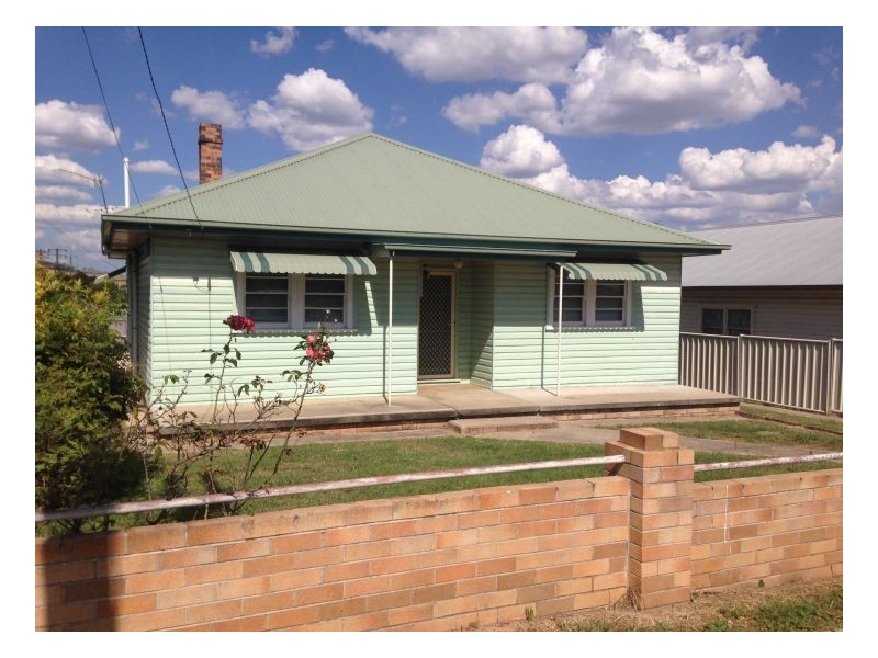 71 Taylor Street, Armidale NSW 2350