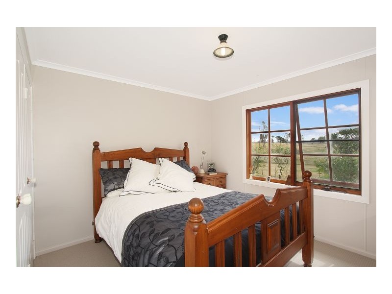78 McCannas Road, Armidale NSW 2350